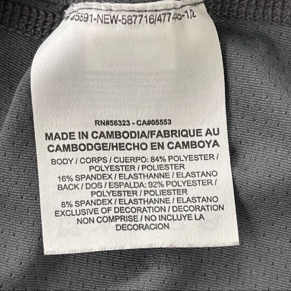 ✅ Nike Pro Woman’s Dri Fit Gray Workojt Tee shirt size M